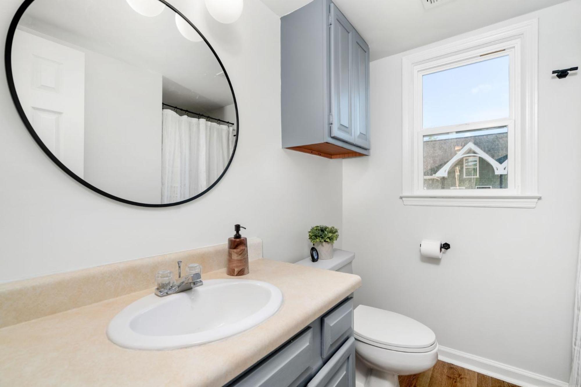 Remodeled And New - Walk To Downtown Auburn Apartman Kültér fotó